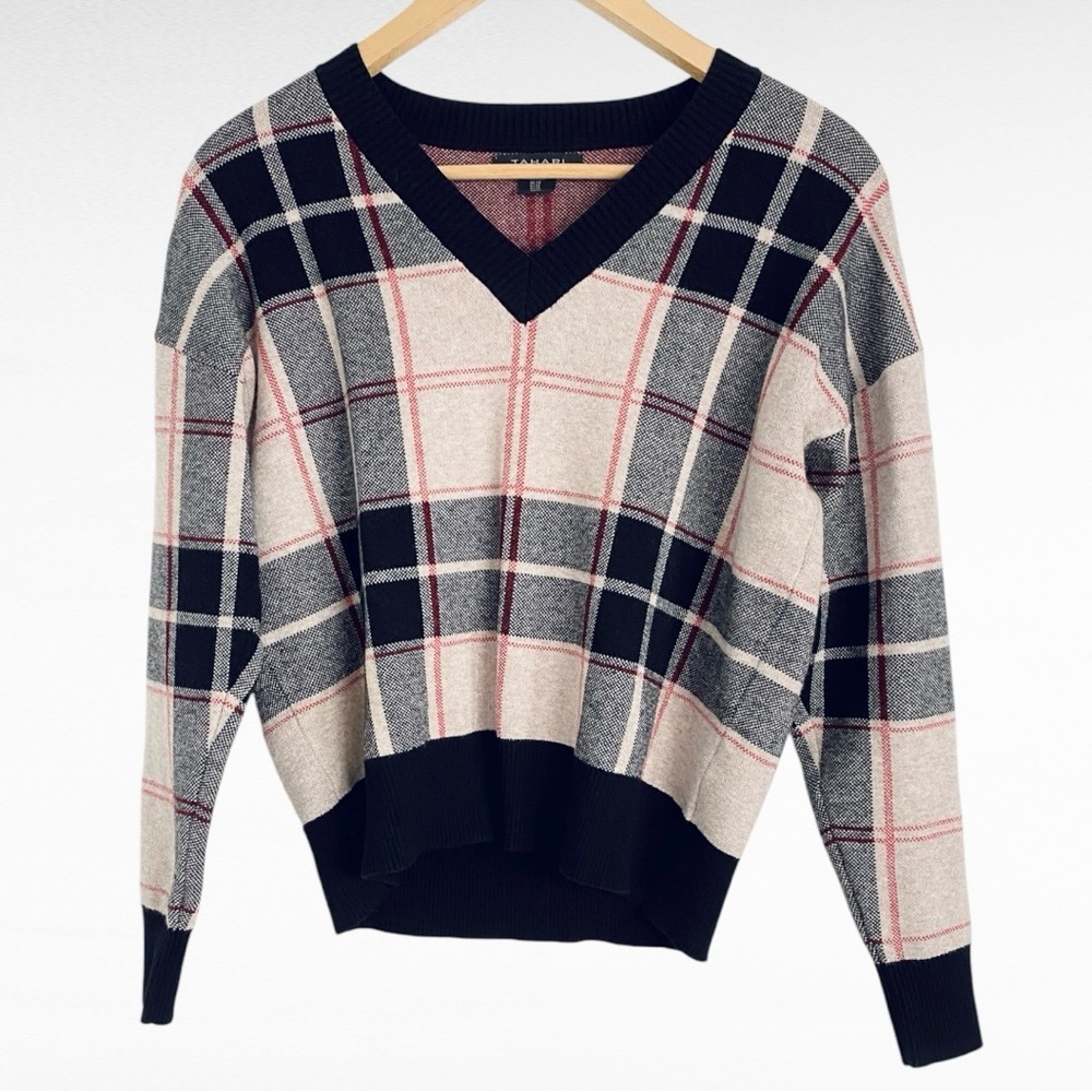 TAHARI | Black Beige Red Plaid Preppy Drop Sleeve V-Neck Cozy Soft Sweater